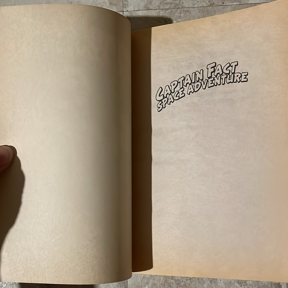 Two Pack paperback chapter book/ comic book - Picture 11 of 16